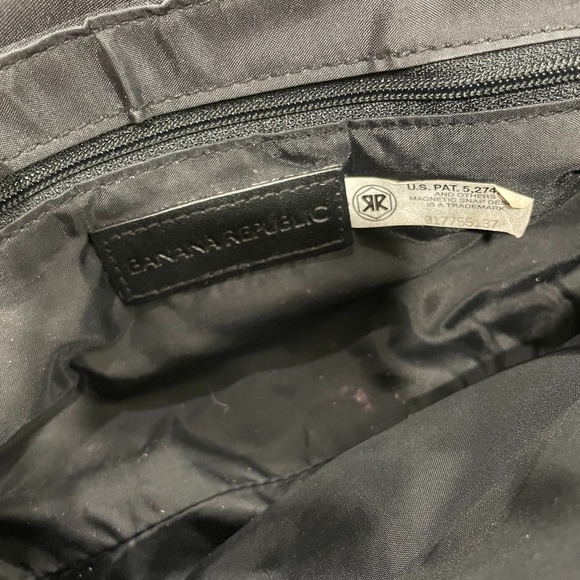 Banana Republic black purse - Picture 3 of 8